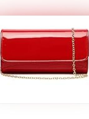 Glossy Patent Chain Shoulder Bag in 🍒 Red